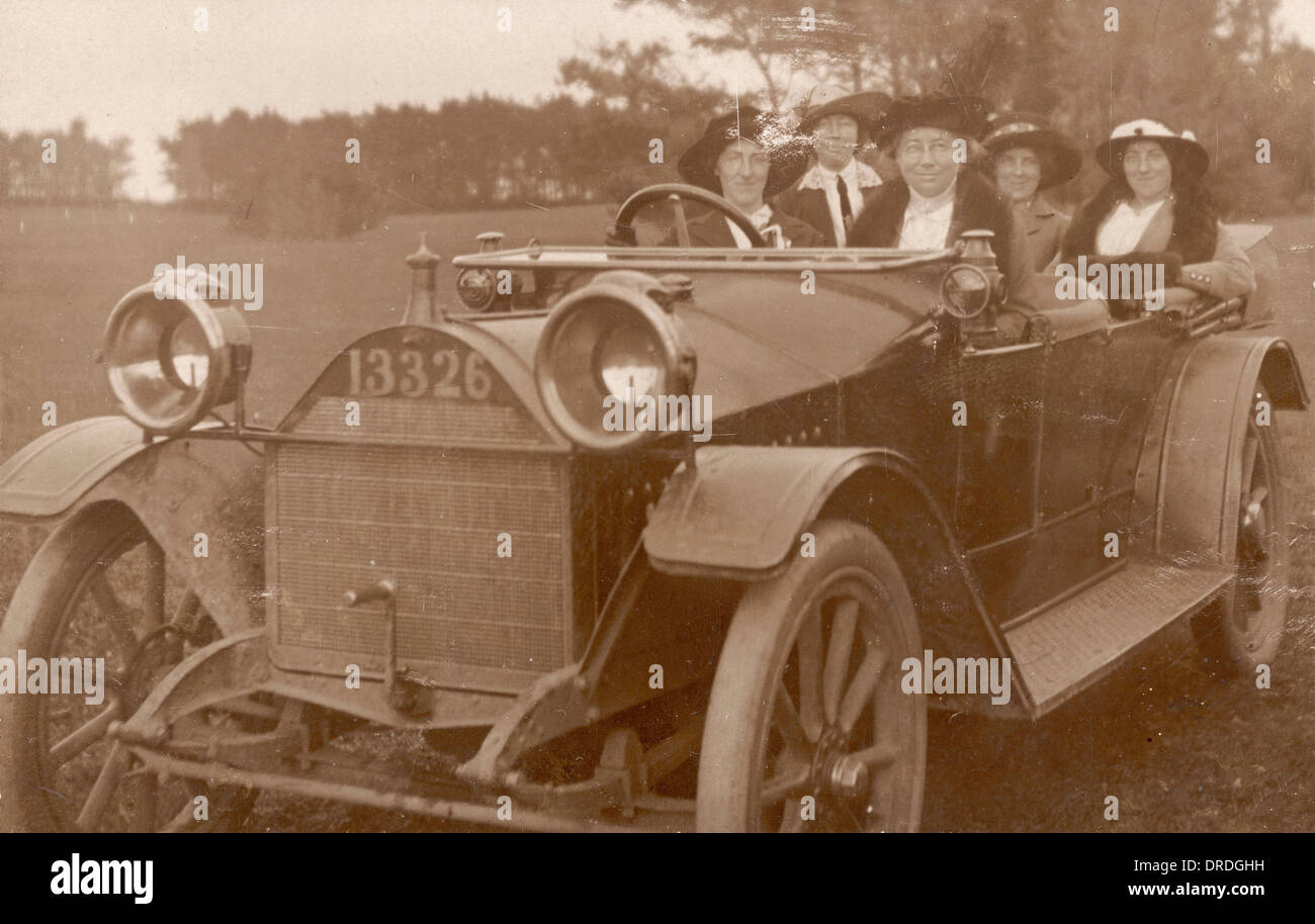 Ein Auto zu fahren Stockfoto