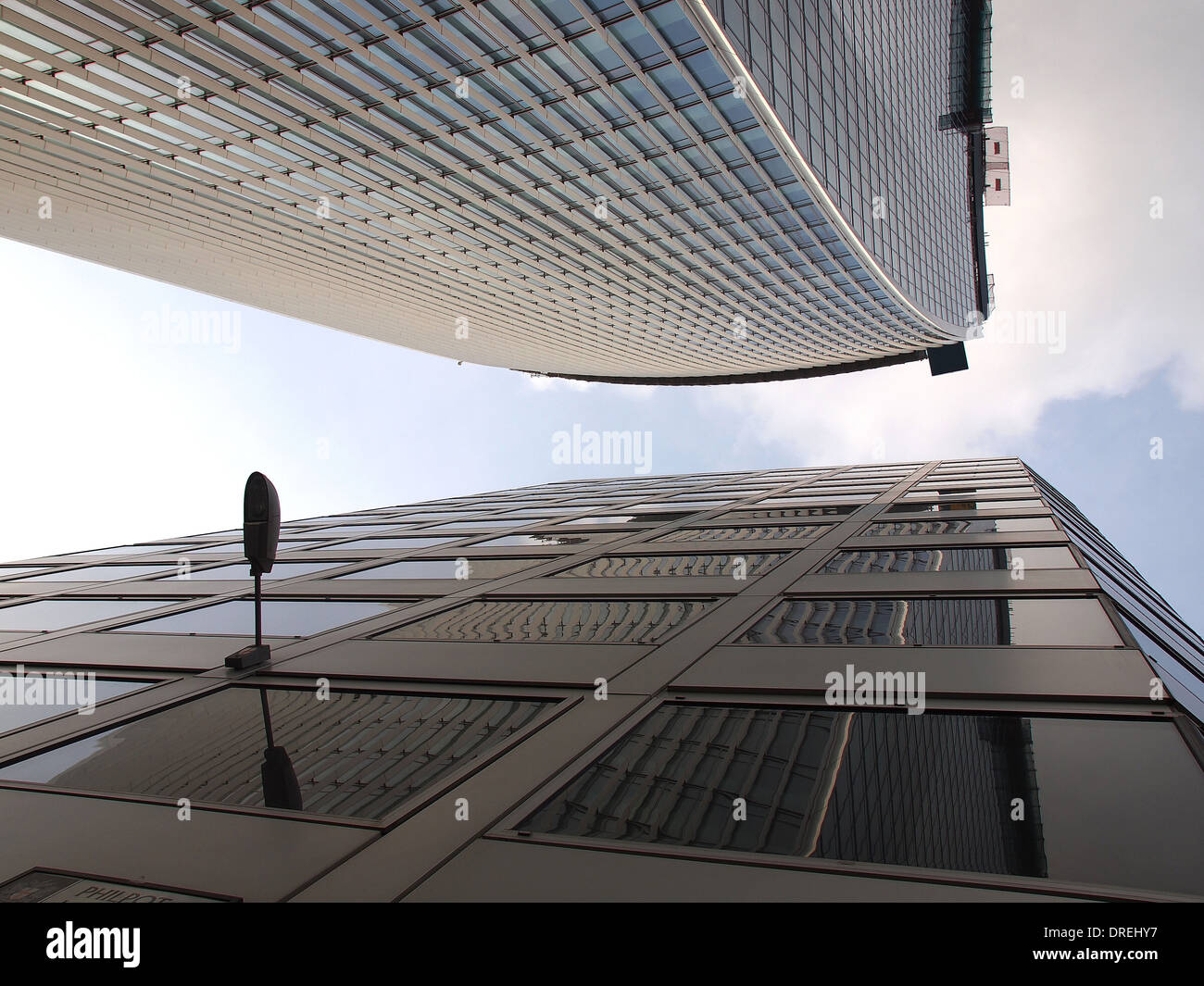 Berühmten Wolkenkratzer in der financial District of London Stockfoto