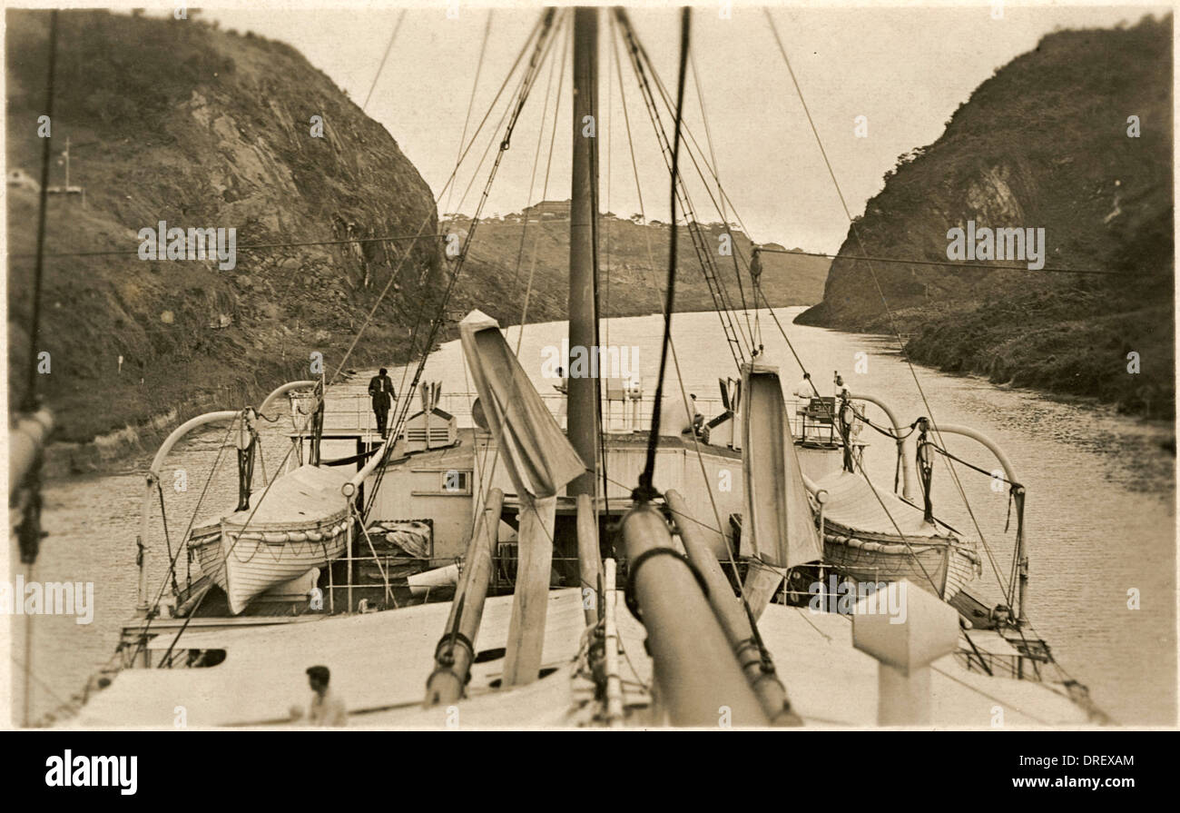 Nur durch den Gaillard Schnitt, Panama-Kanal Stockfoto