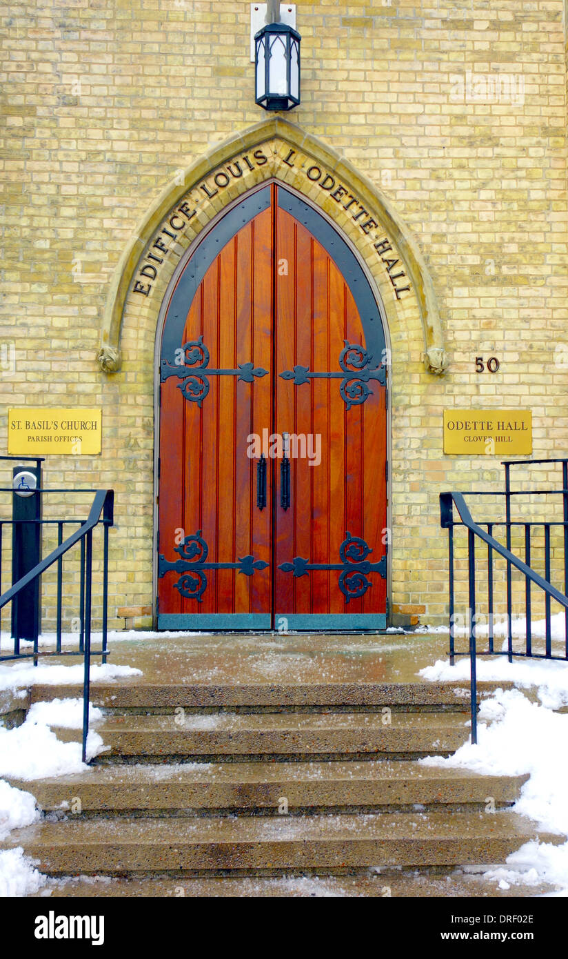Rote Tür an der University of Toronto, Kanada Stockfoto