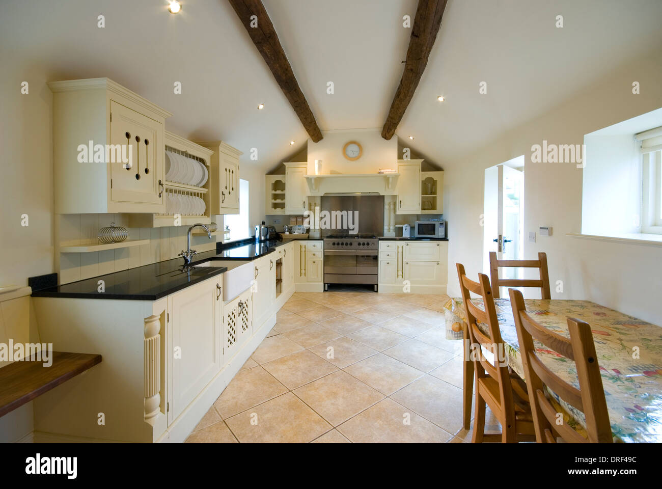 Bauernhaus Waschbecken Stockfotos und -bilder Kaufen - Alamy