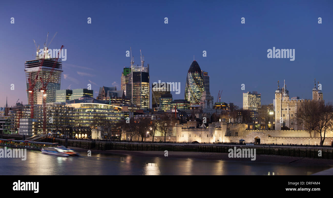 Modernes Büro Gebäude, Financial District London, UK Stockfoto