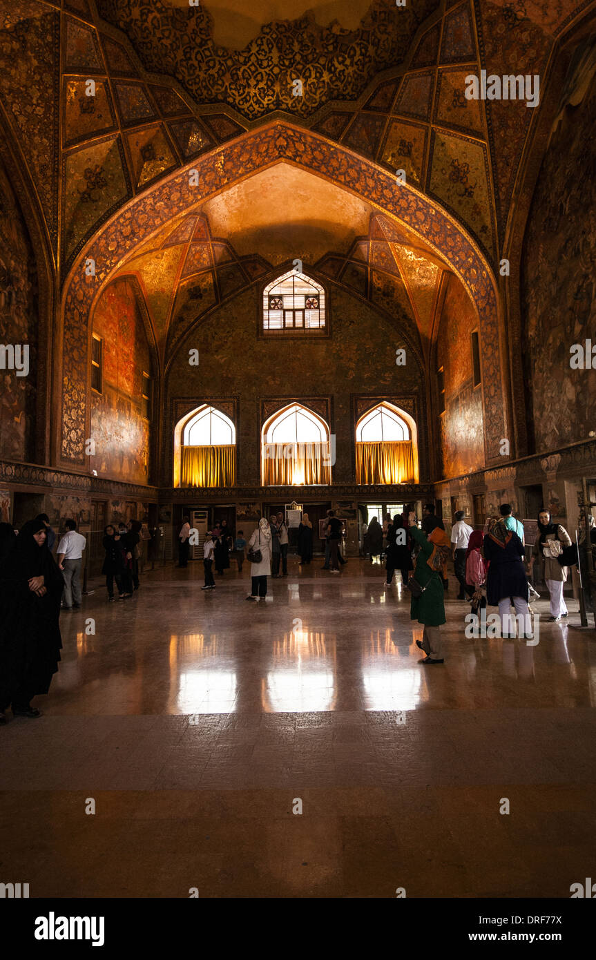 Großen Saal im Palast des Shehel Sotun in Isfahan, Unabhängigkeitsbewegung-e Esfahan, Iran Stockfoto
