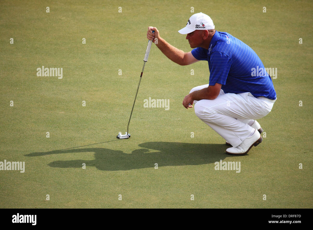 Thomas Bjørn in 2014 Abu Dhabi HSBC Golf Championship spielen. Die Meisterschaft ist ein PGA European Tour Event. Stockfoto