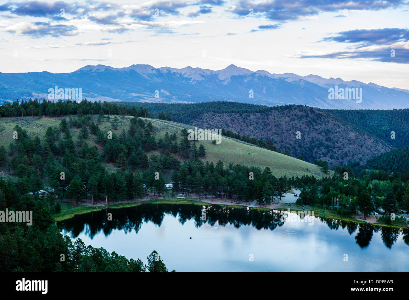 Abenddämmerung Blick auf O'Haver See, Höhe 9,200', Colorado Rocky Mountains, USA Stockfoto