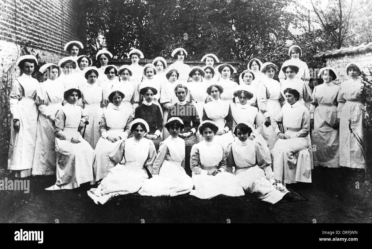 Edith Cavell mit Gruppe von Krankenschwestern, Brüssel, Belgien Stockfoto