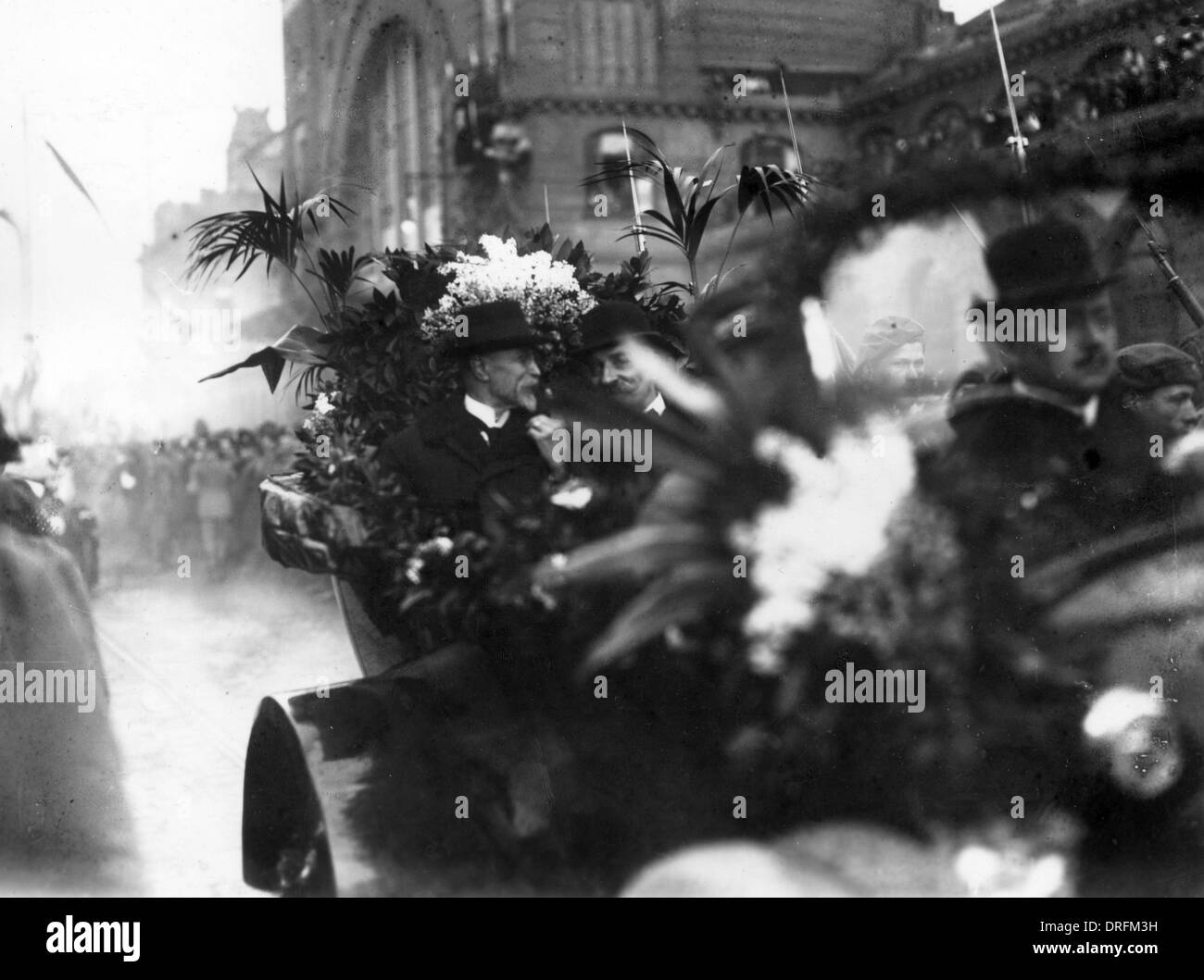 Tomas Masaryk, der tschechische Staatspräsident, Ankunft in Prag Stockfoto