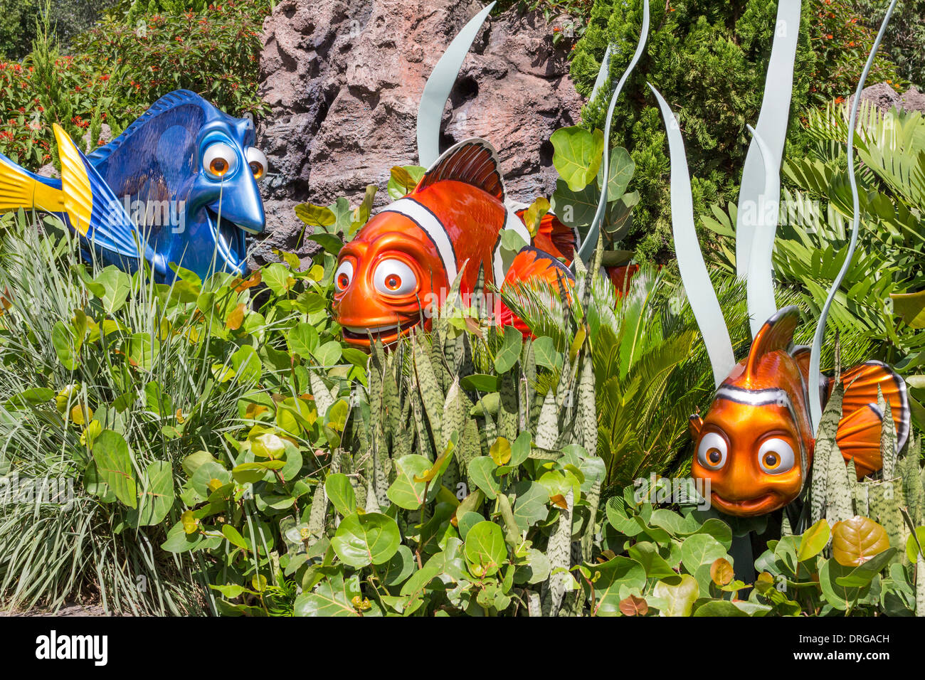 Disney-Figuren von findet Nemo in Epcot Walt Disney World in Florida. Stockfoto