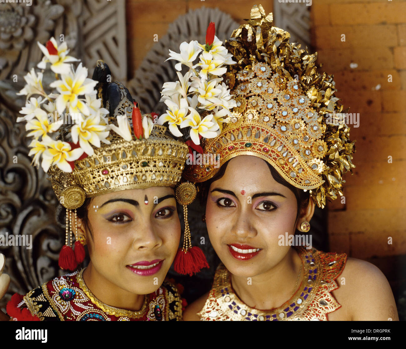 Indonesien, asiatische Prinzessinnen in traditioneller Tracht. Stockfoto