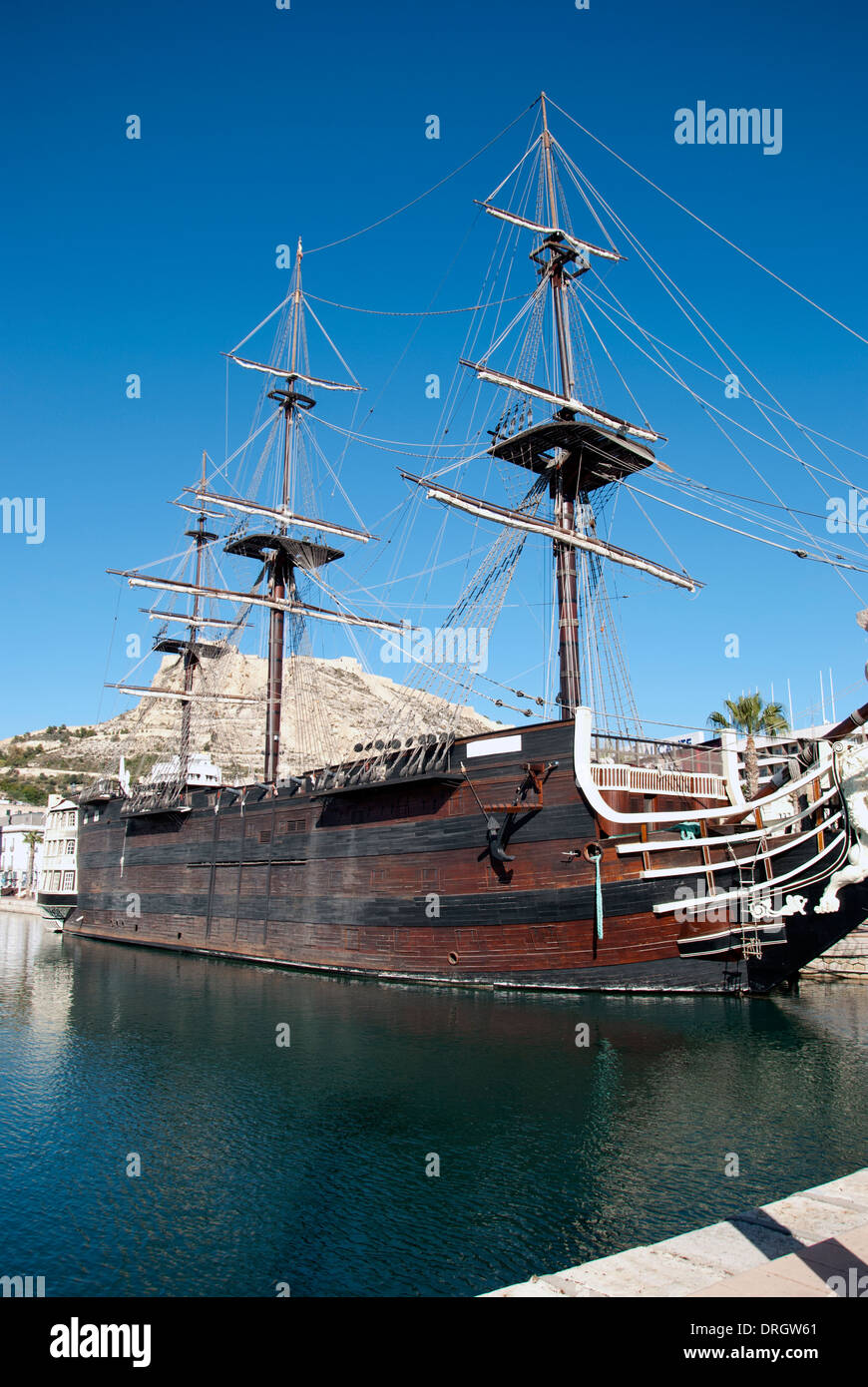 Alten Galeone Schiff in den Hafen von Alicante in Spanien Stockfoto