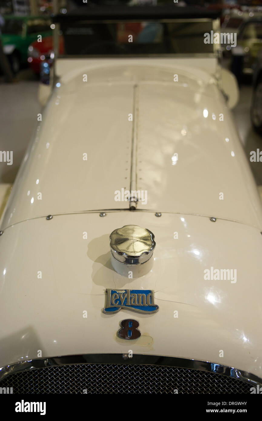Leyland Straight 8 Motorhaube und Abzeichen Oldtimer Heritage Motor Centre Gaydon Warwickshire UK Stockfoto