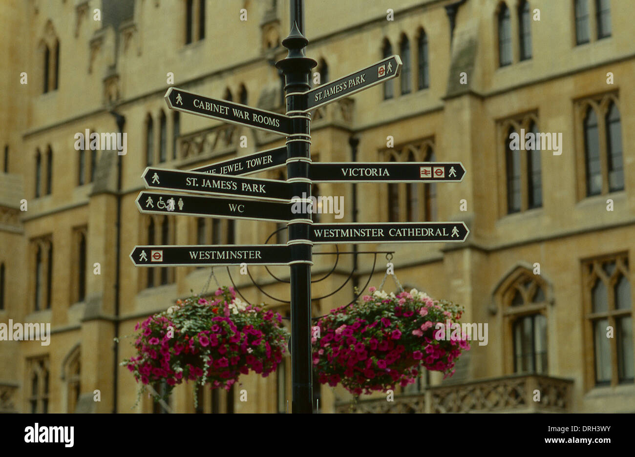 Westminter, St James Park, WC, Victoria, Juwel Towe, Schrank Krieg Zimmer, Zeichen, London, UK Stockfoto