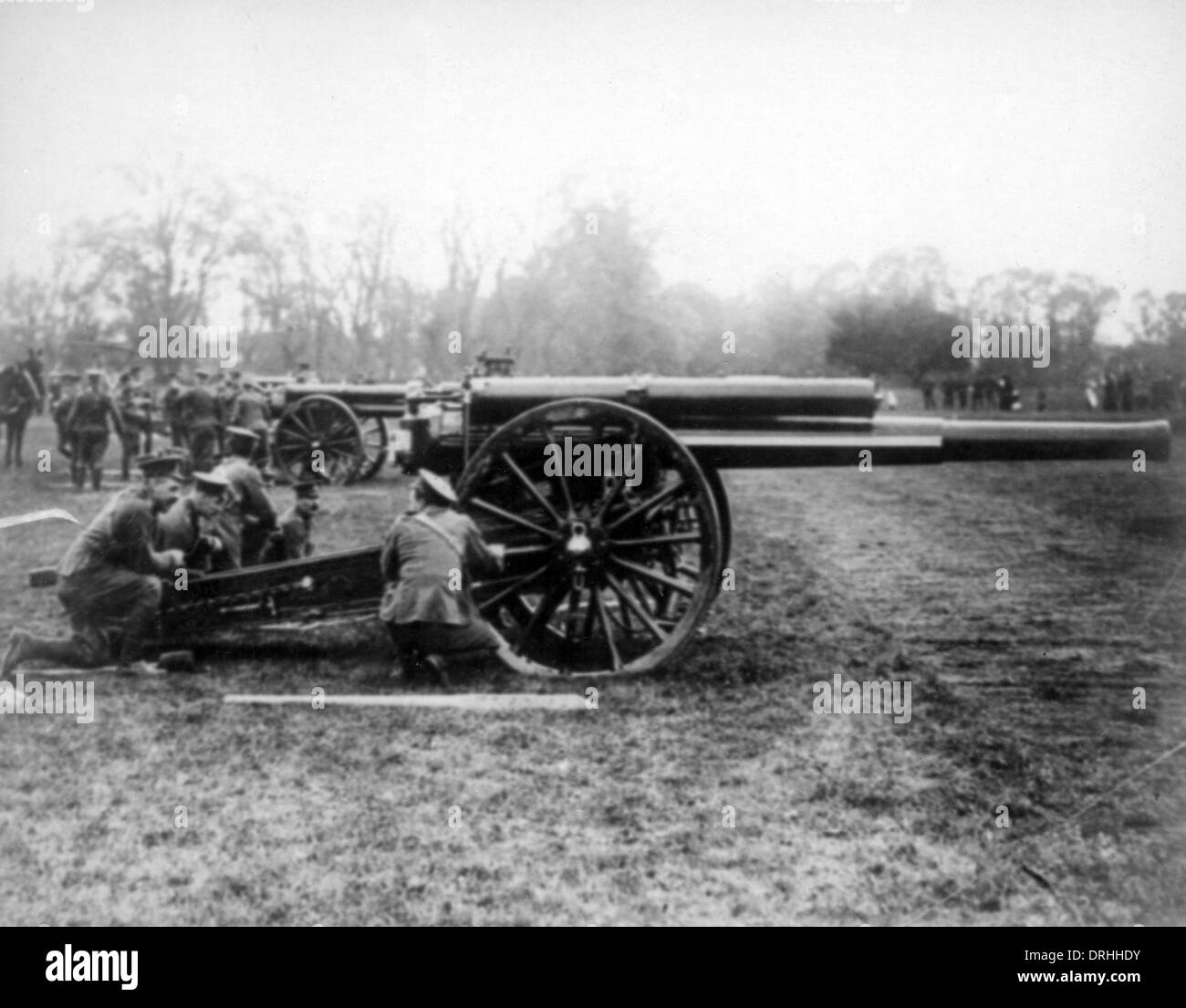 Soldaten mit Feldgeschütz, WW1 Stockfoto