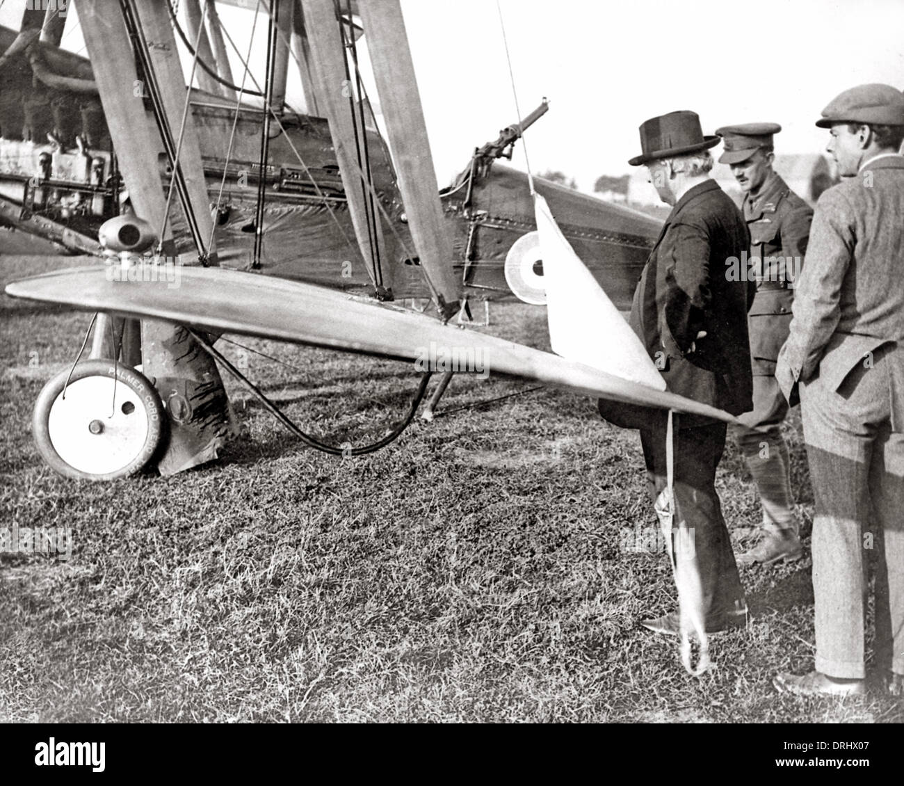 Herr Asquith Inspektion ein Flugzeug, Westfront, WW1 Stockfoto