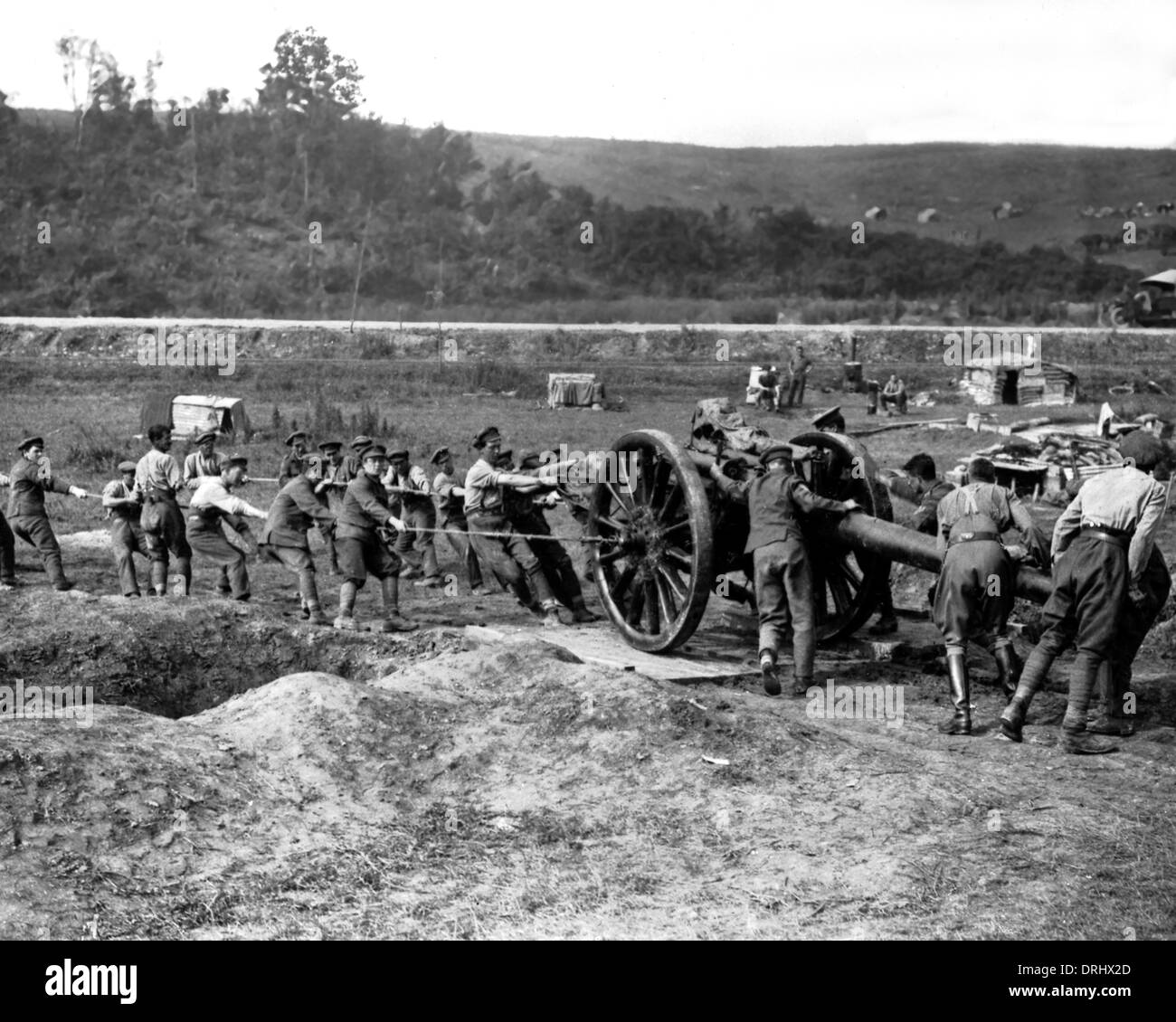 Britische "Gunners" immer große Kanone in Stellung, WW1 Stockfoto