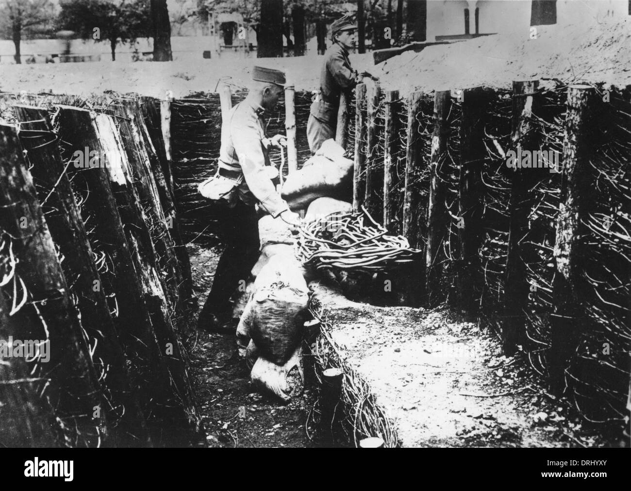 K.u.k.-Graben mit Gasflaschen, WW1 Stockfoto