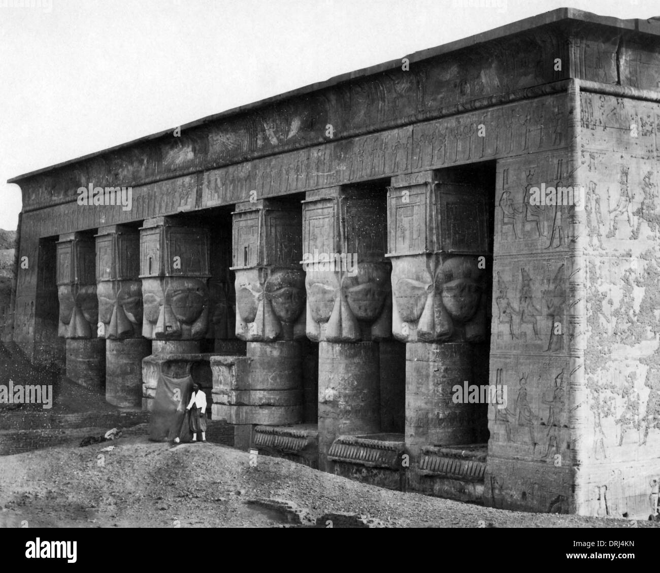 Vorhalle des Tempels von Dendera, Ägypten Stockfoto