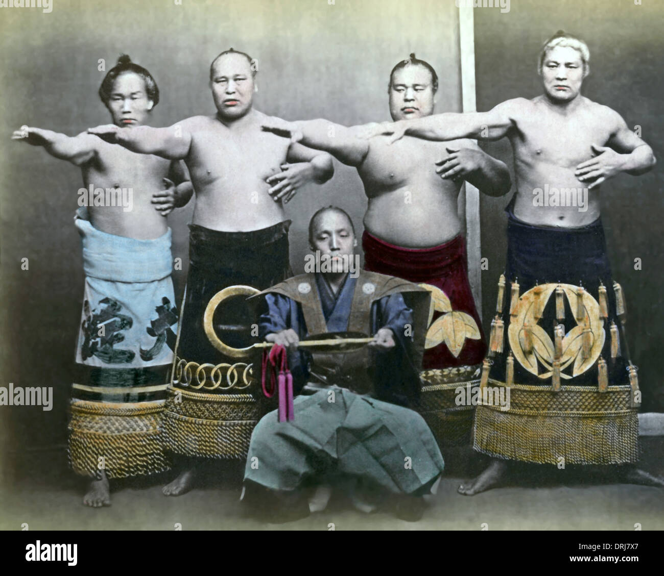 Sumo-Ringer und Schiedsrichter, Japan Stockfoto