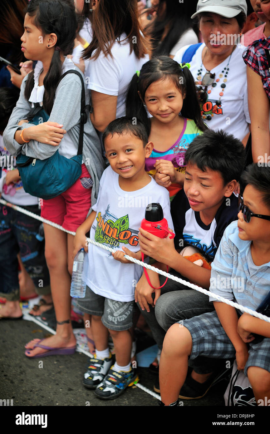 Philippinische Kinder in der Sinulog Festival 2014 Cebu City Philippinen Stockfoto