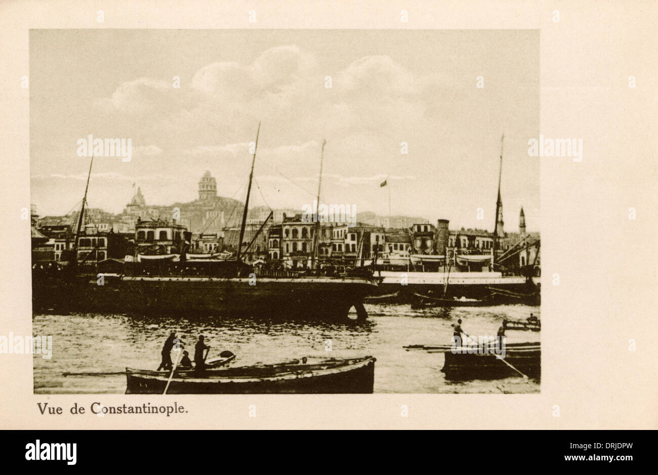 Ein Blick über den Bosporus in Richtung der Galata-Turm Stockfoto