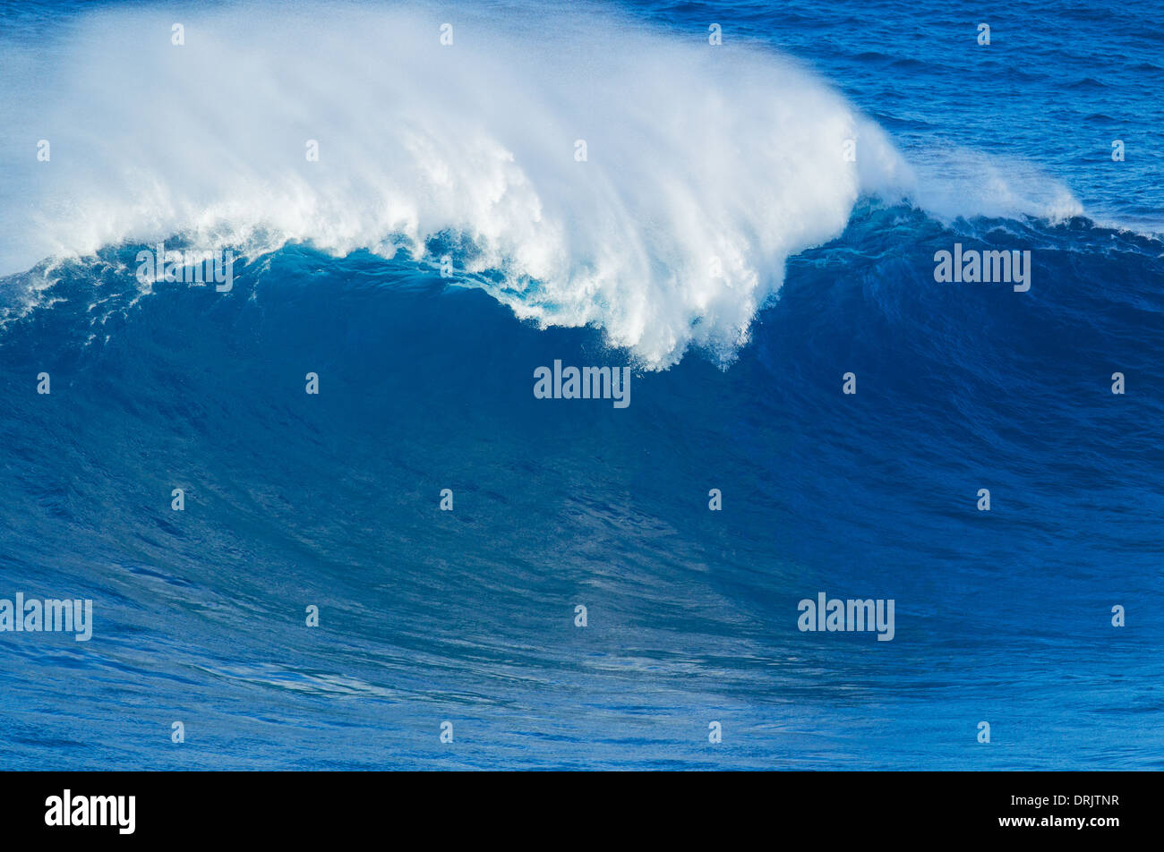 Giant Blue Ocean Wave Stockfoto
