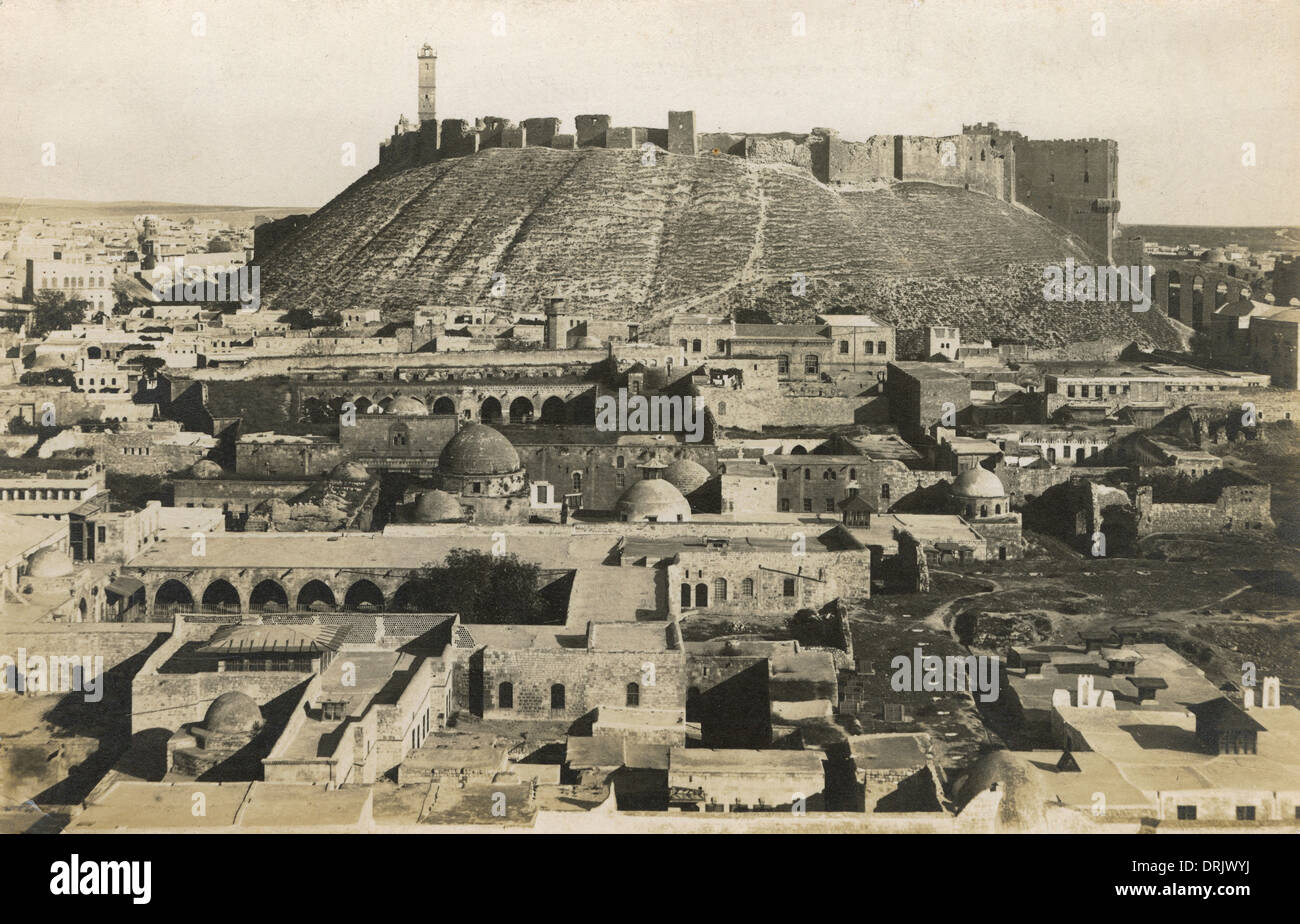 Ayyubid palace aleppo citadel syria -Fotos und -Bildmaterial in hoher ...