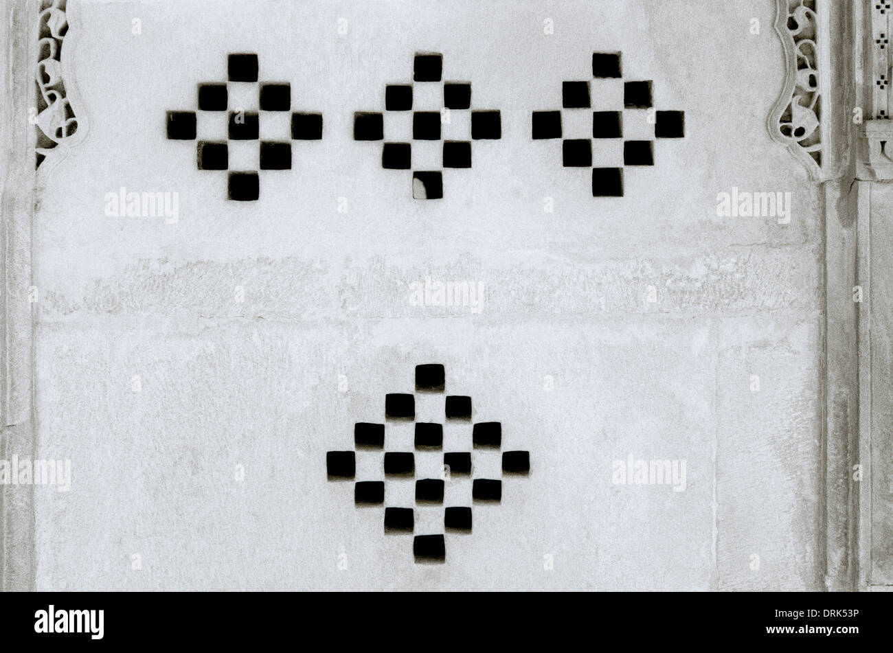 Bügeldesign in Jaisalmer in Rajasthan in Indien in Südasien. Kunst Architektur Design Religion religiöses Symbol abstrakte Symbolik Reisen Wanderlust Stockfoto