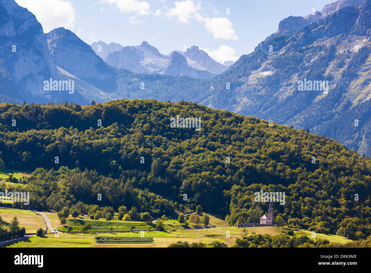Alpenblick in Cavedago Paganella in Italien Stockfoto