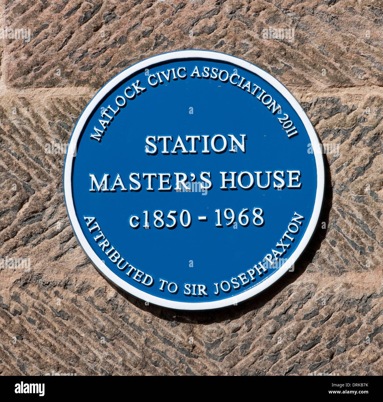 Blaue Plakette für Sir Joseph Paxton, Station Master Haus, Matlock, Derbyshire, England, Vereinigtes Königreich. Stockfoto
