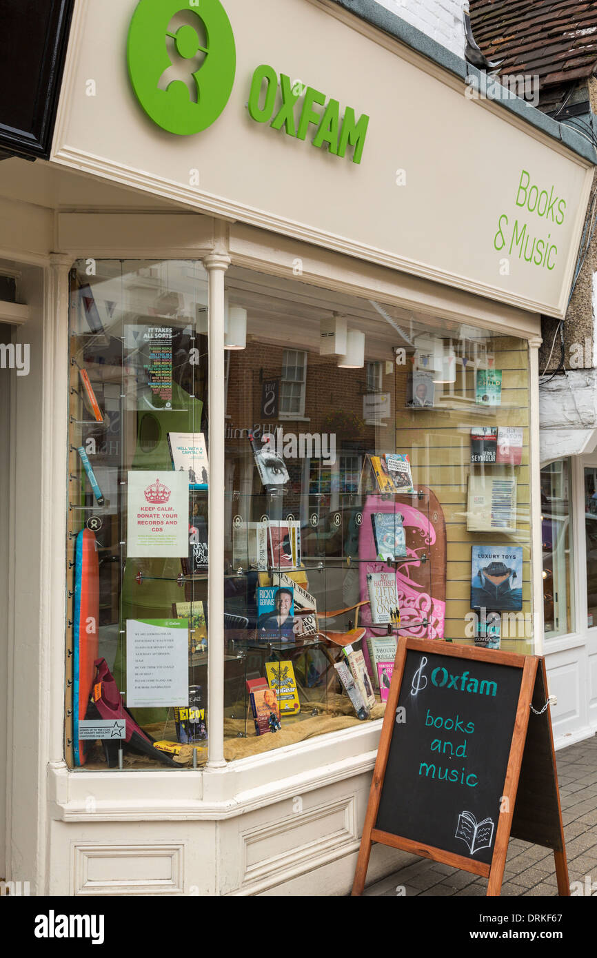 Oxfam Nächstenliebe Ladenfront Stockfoto