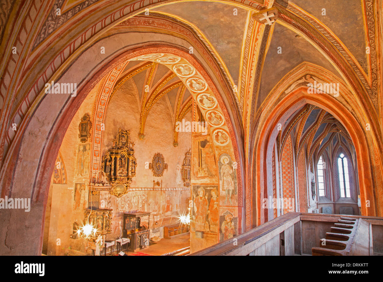 STITNIK, Slowakei - 29. Dezember 2013: Gotische evangelische Kirche in Stitnik von 14-15 Cent. Stockfoto