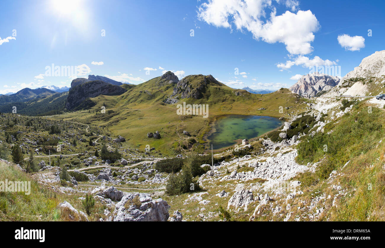 Italien, Veneto, Valparola Pass, Lago di Valparola Stockfoto