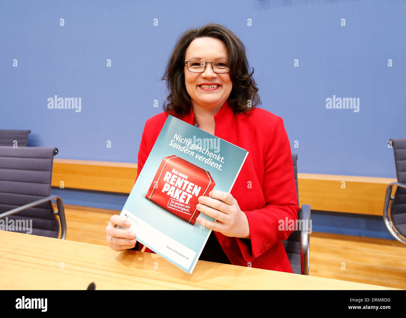 Berlin, Deutschland. 29. Januar 2014. Andrea Nahles (SPD), Minister für Arbeit und Soziales, reden an das Haus Bundespressekonferenz in Berlin auf der "Deutschen Rentenversicherung-Paket der Bundesregierung". / Foto: Andrea Nahles (SPD), Minister für Arbeit und Soziales. Bildnachweis: Reynaldo Chaib Paganelli/Alamy Live-Nachrichten Stockfoto