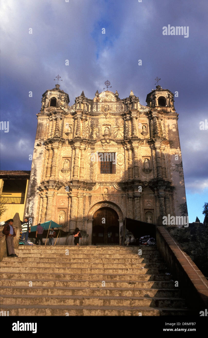 Kirche von Santo Domingo, Barock des 17. Jahrhunderts Stockfoto
