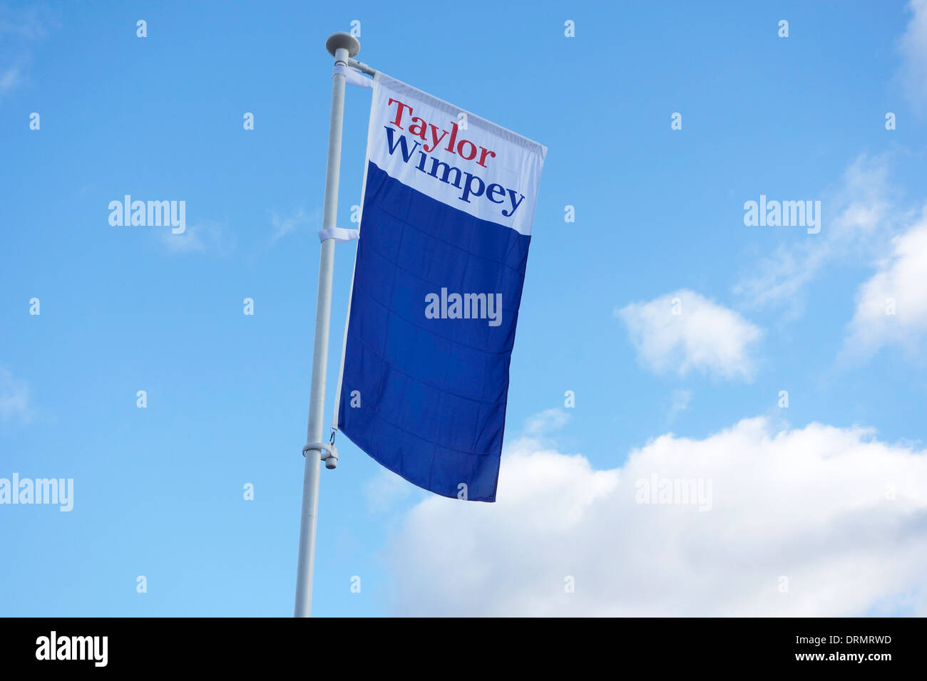 Taylor Wimpey Baufirma Flagge, UK Stockfoto