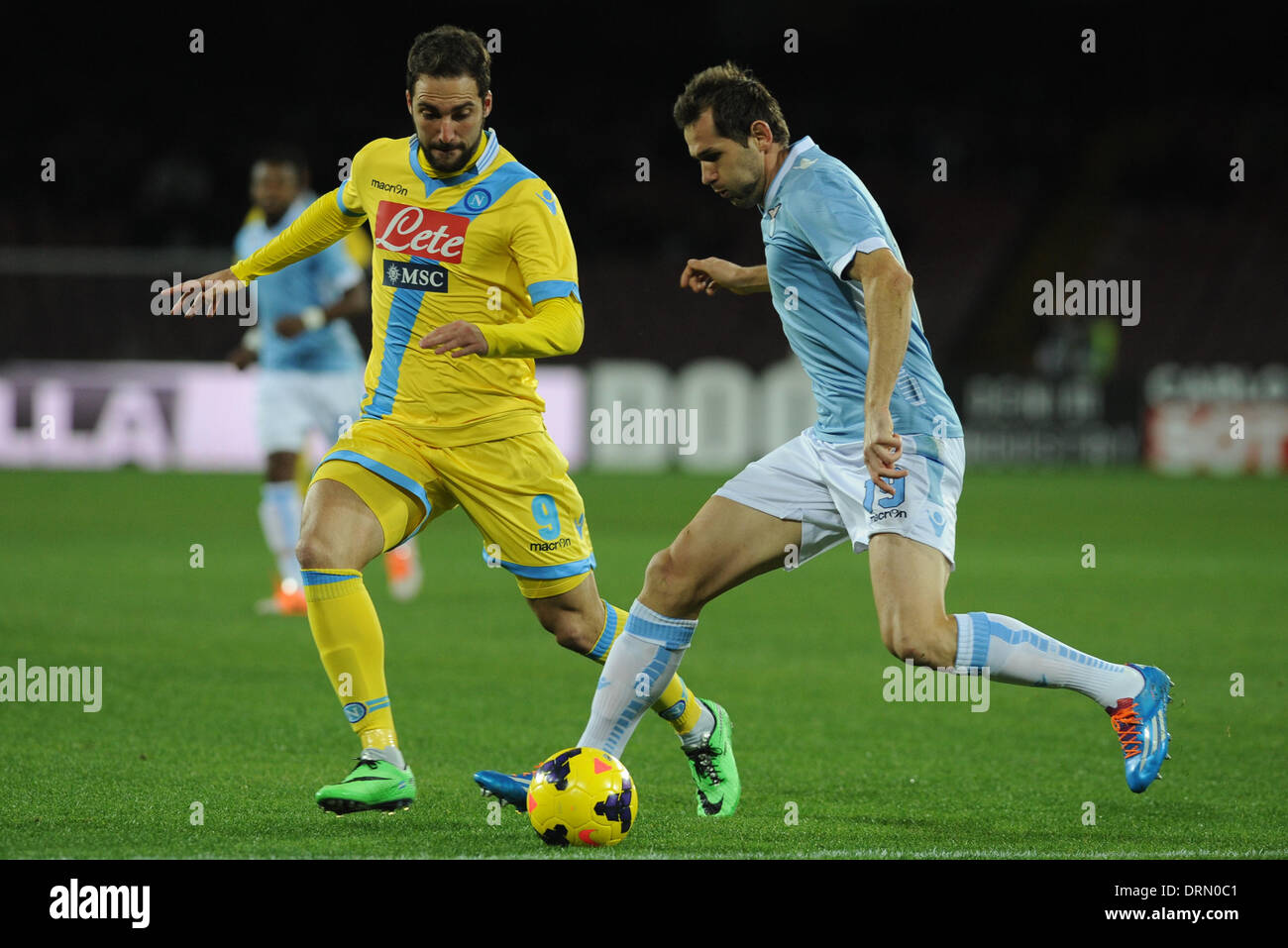 29. Januar 2014 - Neapel, Italien - Neapel, Italien 29. Januar 2014. Gonzalo Higuain von SSC Napoli in Aktion während Football / Soccer: italienische TIM Cup-match zwischen SSC Napoli und SS Lazio im Stadio San Paolo in Neapel, Italien. (Kredit-Bild: © Franco Romano/NurPhoto/ZUMAPRESS.com) Stockfoto