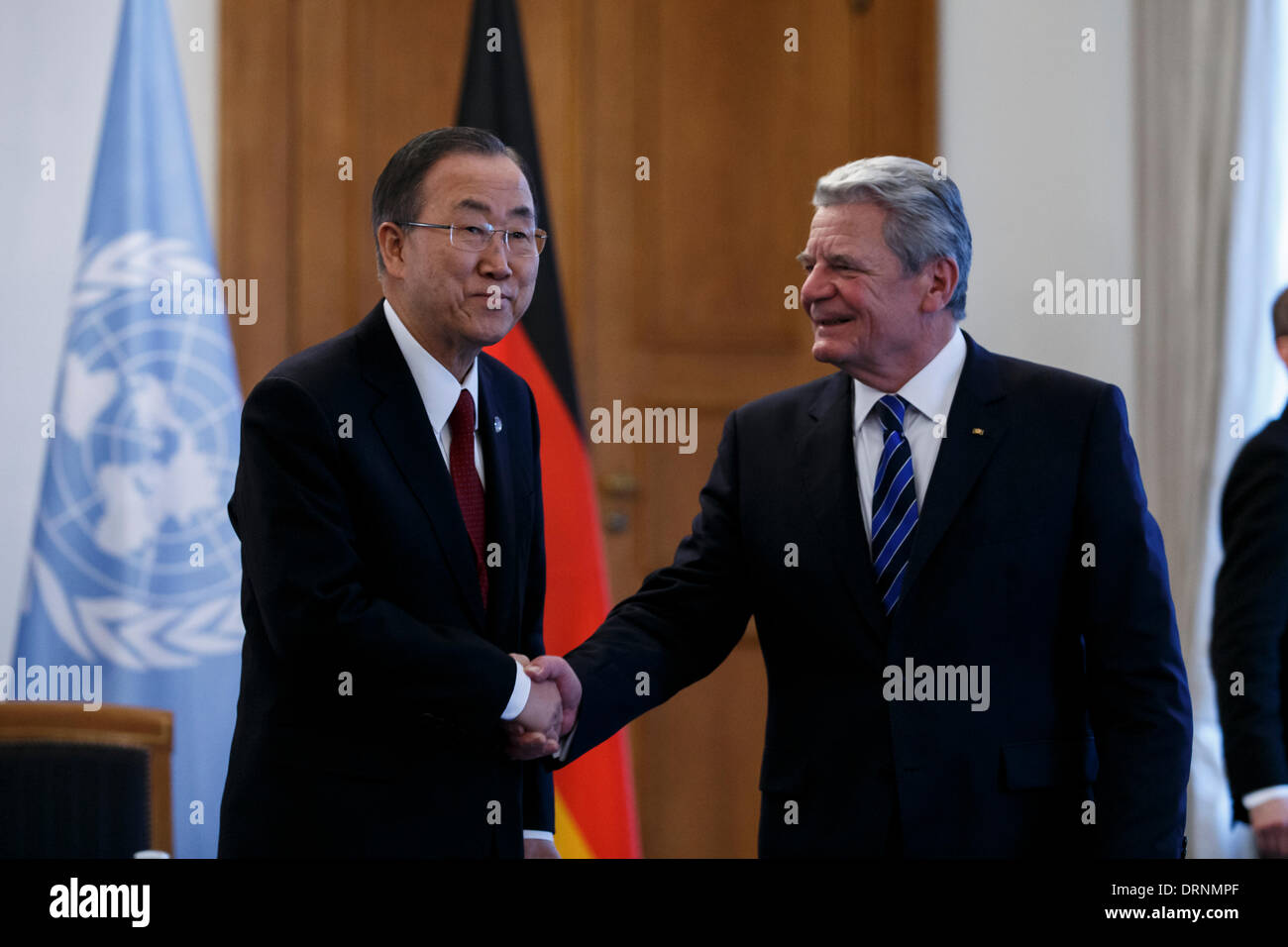 Berlin, Deutschland. 30. Januar 2014. Bundespräsident Gauck trifft sich mit Generalsekretär der Vereinten Nationen, Ban Ki-Moon, in den Palast-Oslo in Berlin. / Bild: Bundespräsident Gauck und Generalsekretär der Vereinten Nationen, Ban Ki-Moon Credit: Reynaldo Chaib Paganelli/Alamy Live News Stockfoto