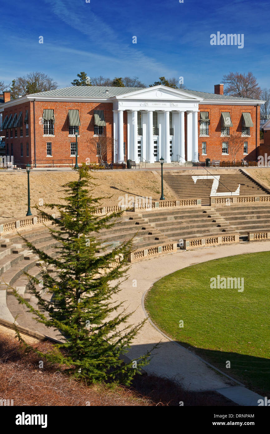 Garrett Halle mit Amphitheater im Vordergrund UVA Stockfoto