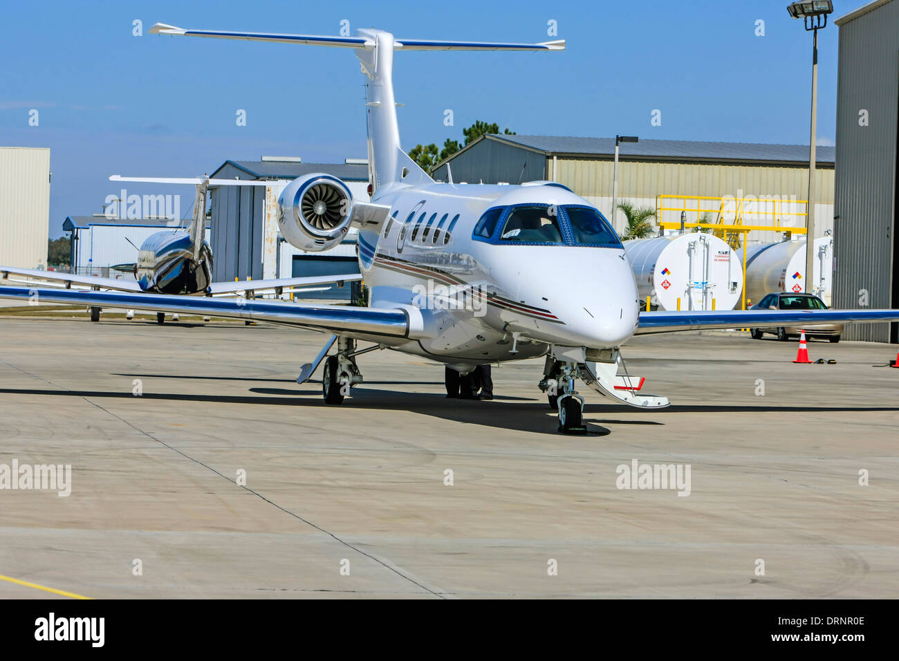 Embraer Phenom 300 Privatjets am Flughafen Sarasota FL Stockfoto