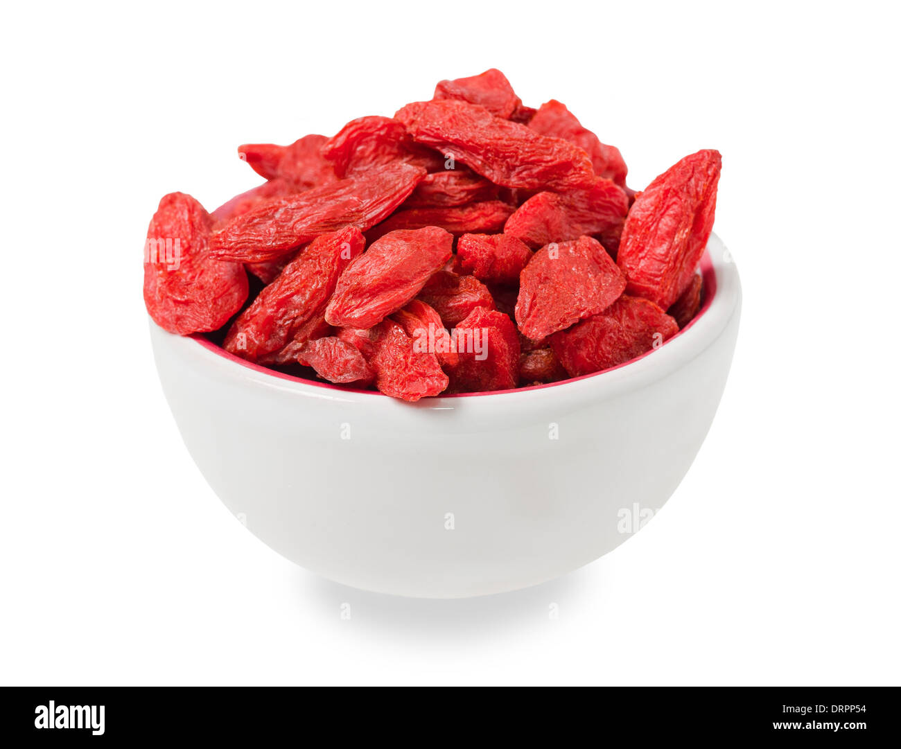 Schüssel mit Goji isoliert auf weiss Stockfoto