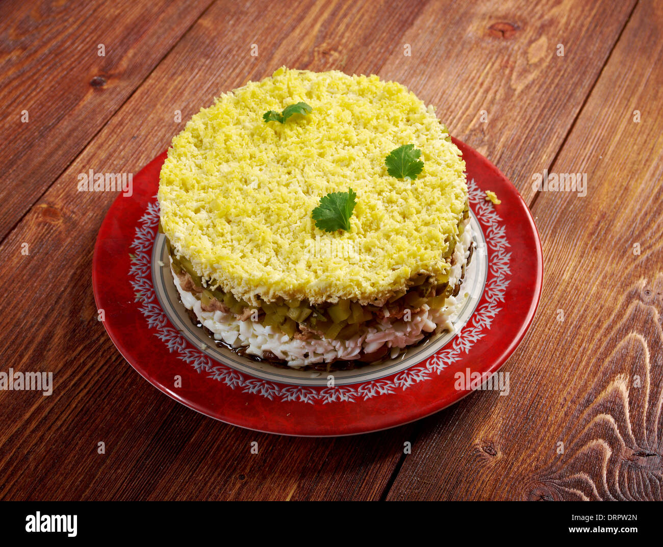 Köstlicher Salat mit Lebertran, Nahaufnahme Stockfoto