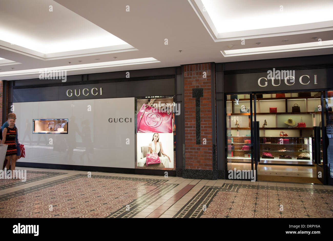 Gucci Store Im Waterfront V A In Kapstadt Sudafrika Stockfotografie Alamy