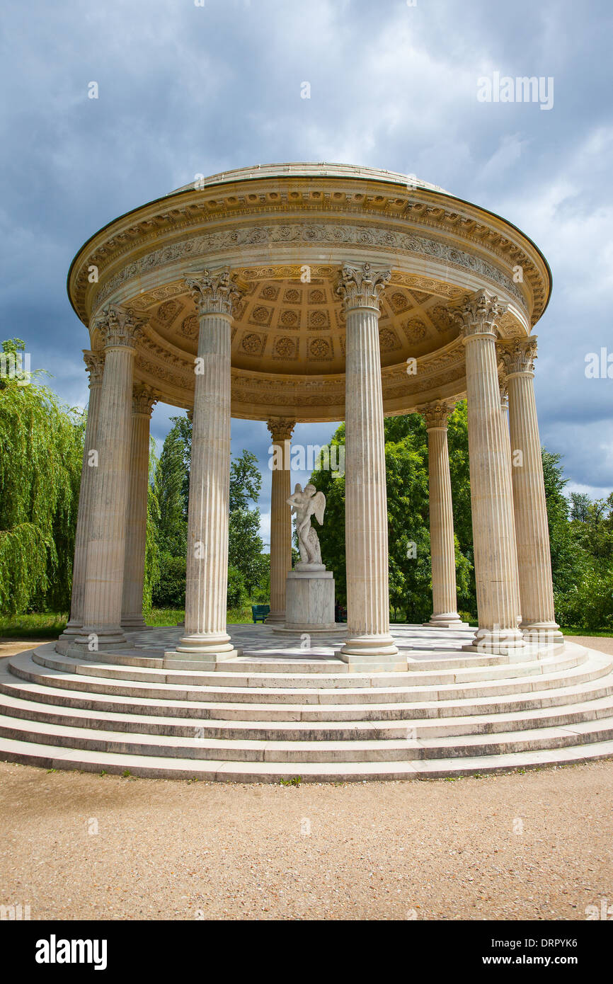Der Tempel der Liebe in den Gärten von Trianon, Versailles - Frankreich Stockfoto