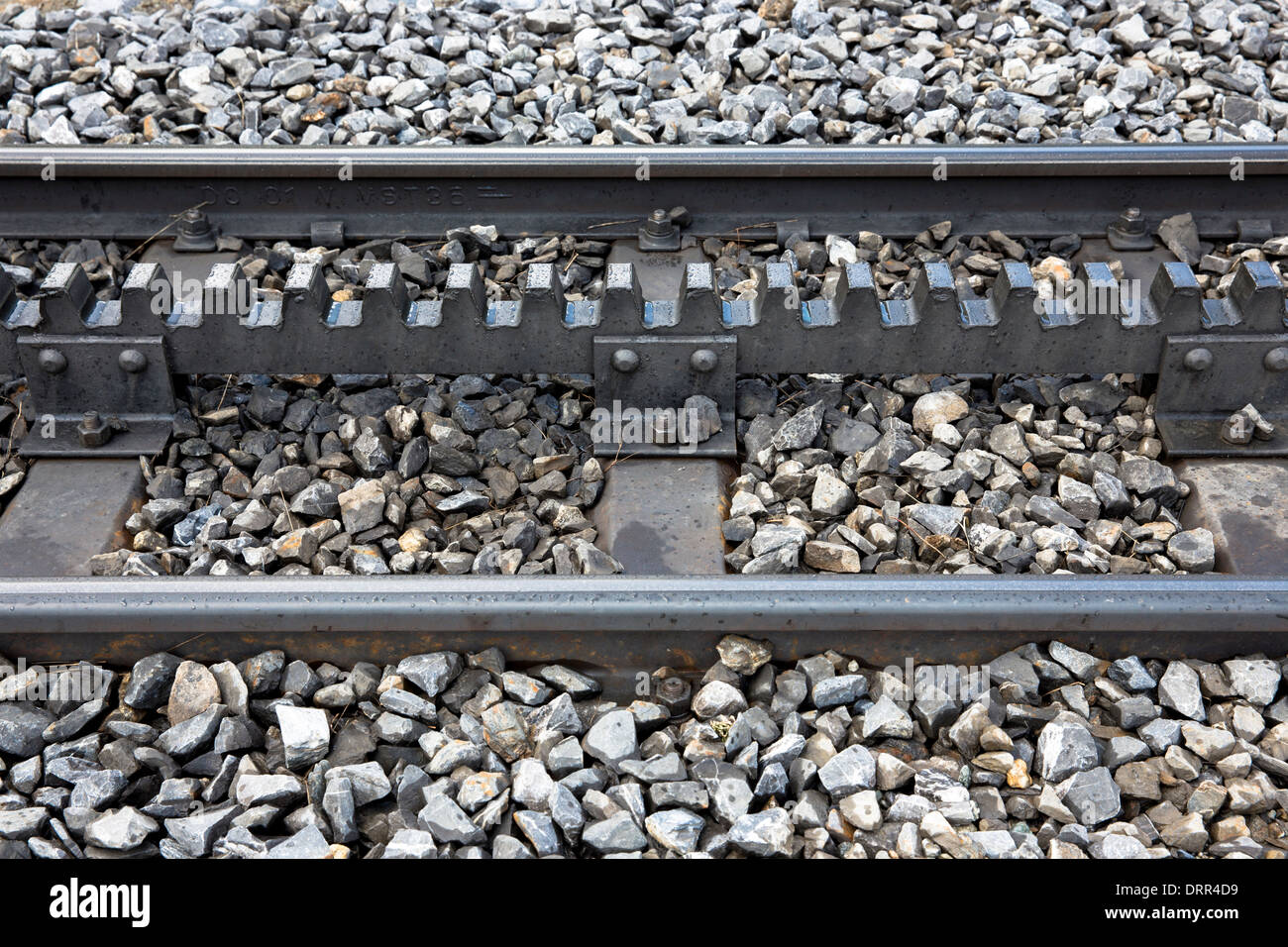 Detail der Zahnradbahn verfolgen und Rädchen Rack für die Jungfraubahn Standseilbahn Stockfoto