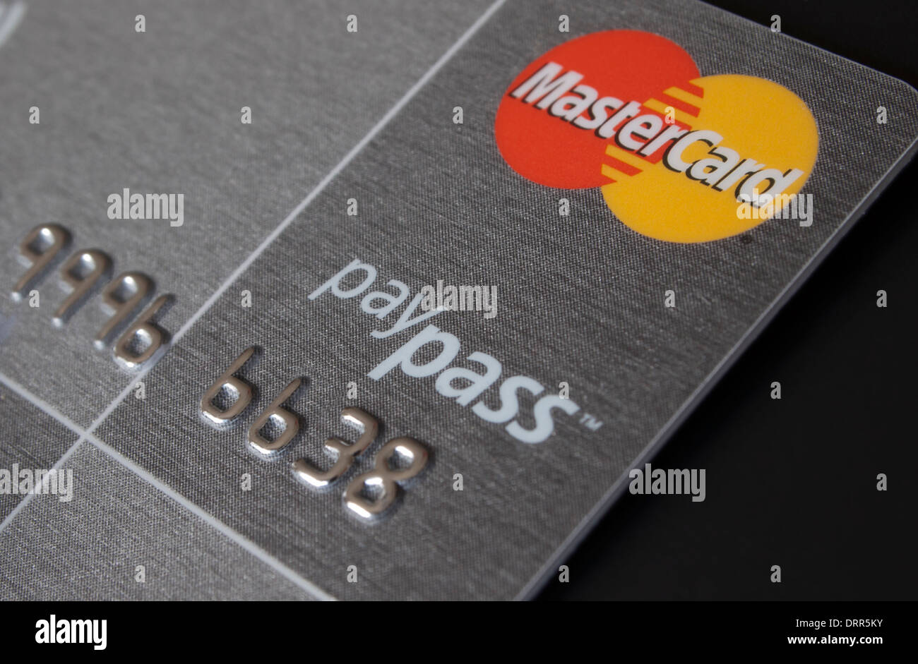 Kreditkarte Sprossung für kontaktloses Bezahlsystem PayPass. Stockfoto