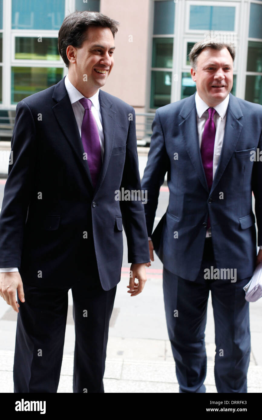 Labour Leader Ed Miliband, Party Ed Kugeln Stockfoto