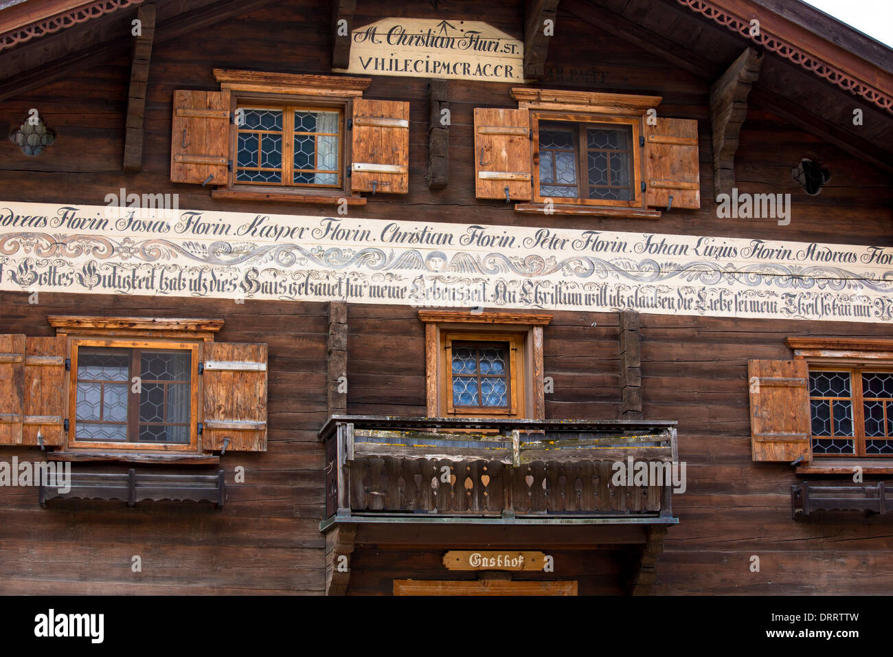 Gasthof Gotschna Restaurant, 19. Jahrhundert gebaut 1841 in Serneus in der Nähe von Klosters in Graubünden Region, Schweiz Stockfoto