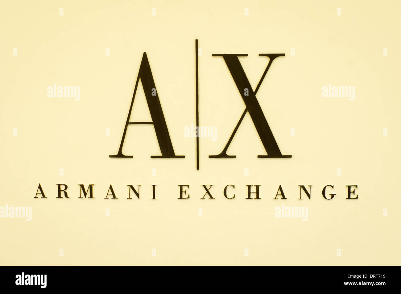 Armani Exchange Store Zeichen Stockfoto