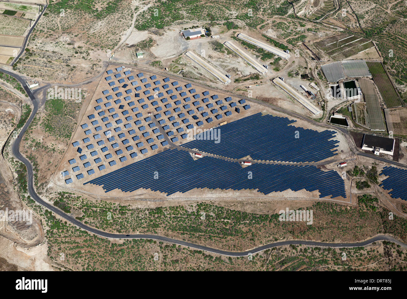 Aerial View von Solarkollektoren in der Nähe von El Poris, Teneriffa, Spanien Stockfoto