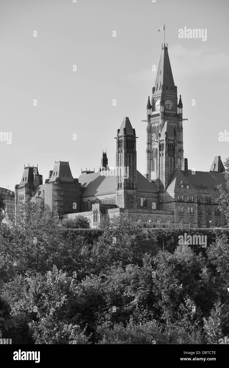 Parliament Hill Gebäude in schwarz und weiß in Ottawa, Kanada Stockfoto